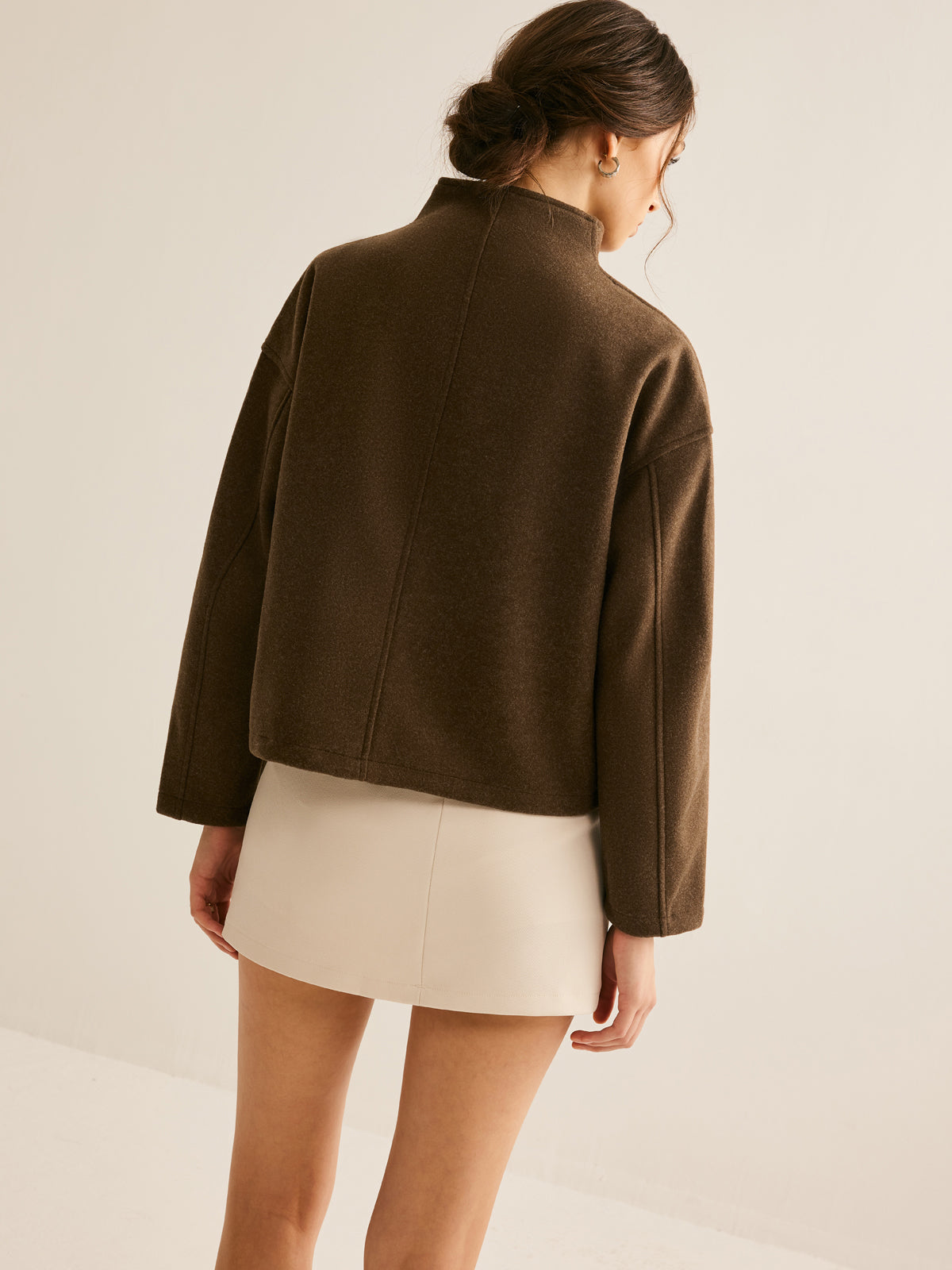 Dames Cropped Jas | Hoge Kraag – Minimalistisch, Comfortabel en Trendy voor het Lente Seizoen