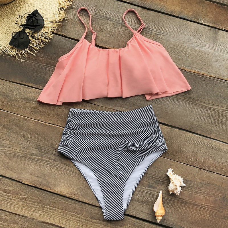 Belle Mae Bikini – Kleurrijk, Vrouwelijk en Comfortabel met Ruches