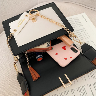Sana Shoulder Bag for Women – Trendy and Spacious | This Summer's Must-Have