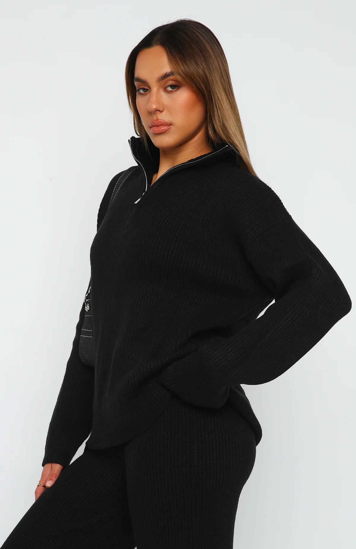 ELISA | Tendance et confortable – Ensemble tricoté luxueux pour femme avec pantalon évasé