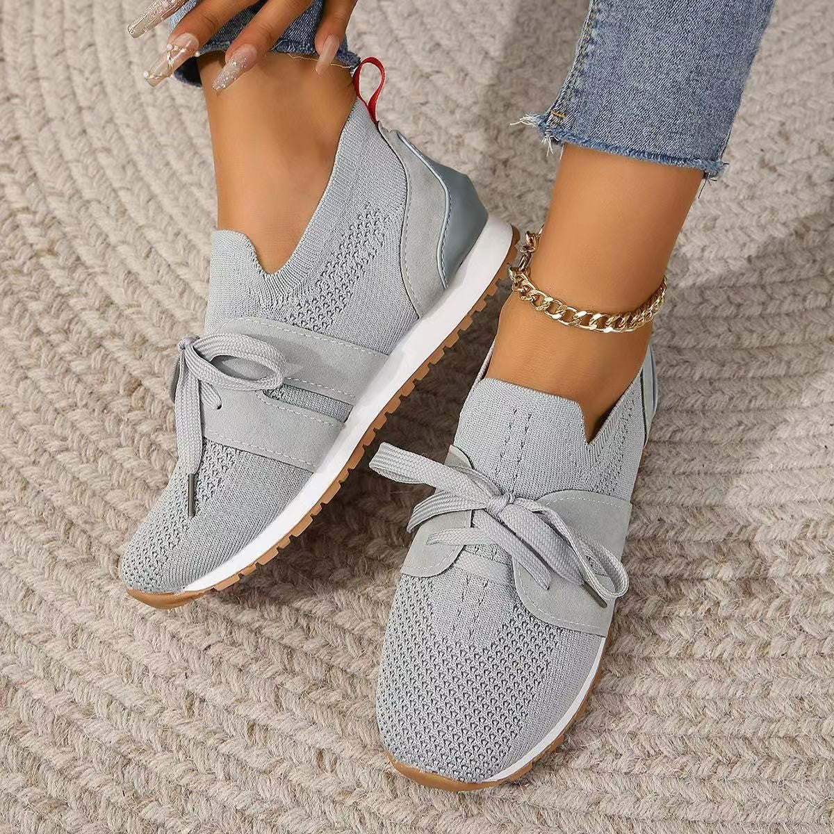 LIVIA – Stylish Summer Women's Sneakers with a Feminine Touch