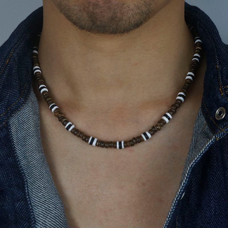 Mannen Stam Etnische Kokosnoot Schelp Ketting – Natuurlijke en Authentieke Stijl