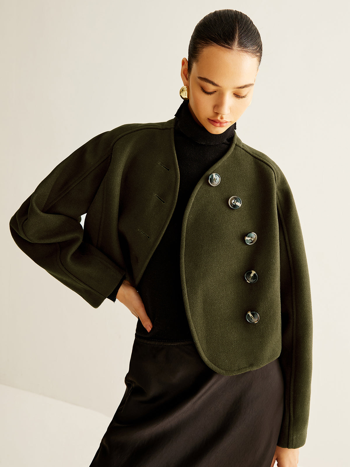 Cropped Jas | Asymmetrische Knopen | Elegant en Uniek