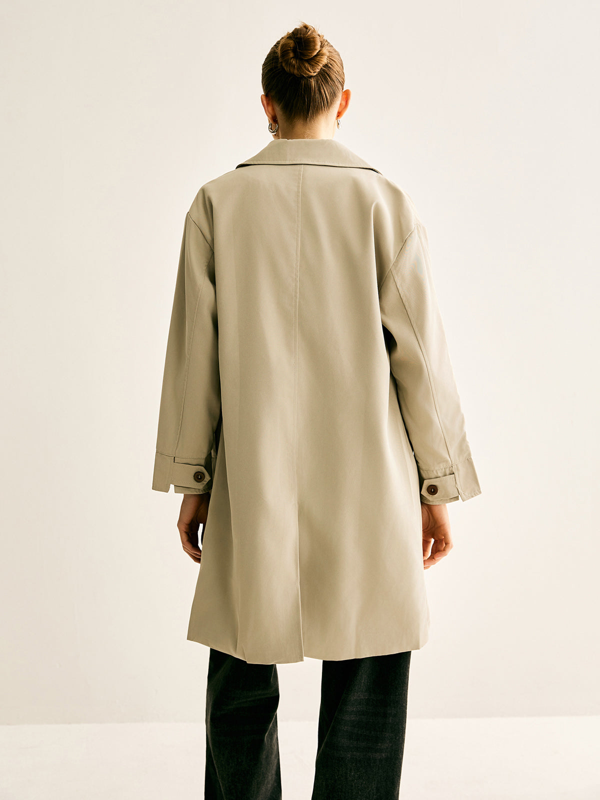 Long Women's Coat | Minimalist and Timeless | Perfect for Every Season