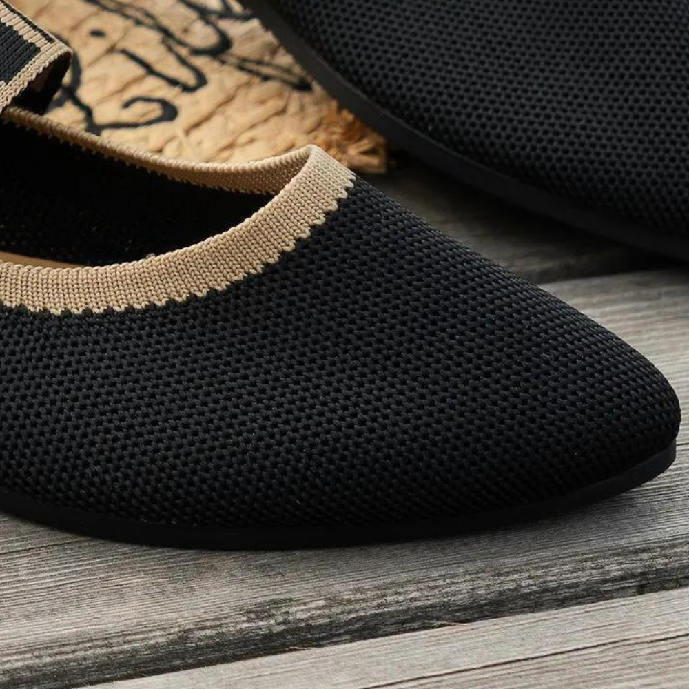 Liva – Gebreide Damesschoenen met Puntige Neus en Chic Kleuraccent