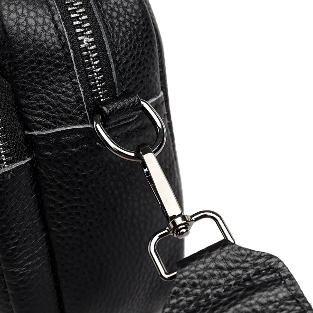 Nova Messenger Bag – Compact and Stylish Leather Shoulder Bag for Women