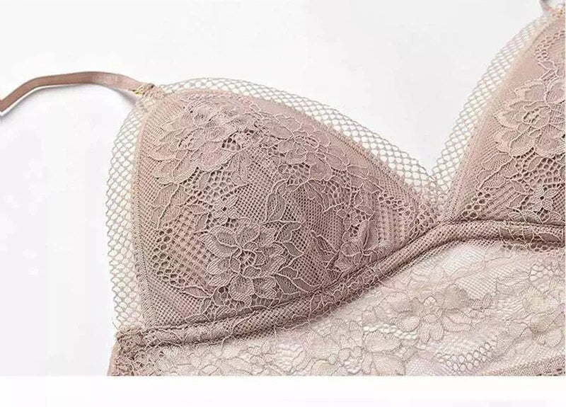 Mesh Kanten BH – Elegante Beha met Lage Rug en Transparante Details