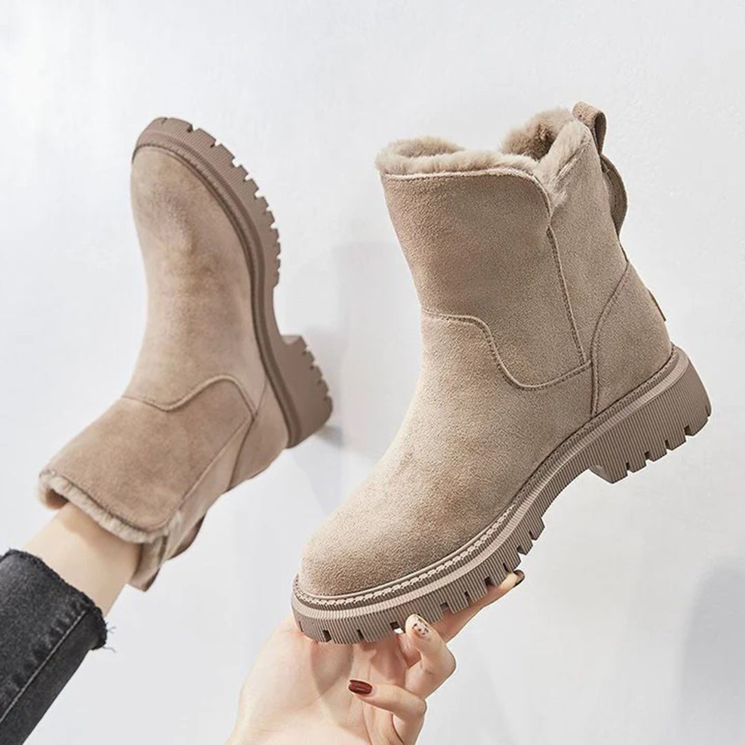 MAELLE – Warm Chelsea Snow Boots with Grip