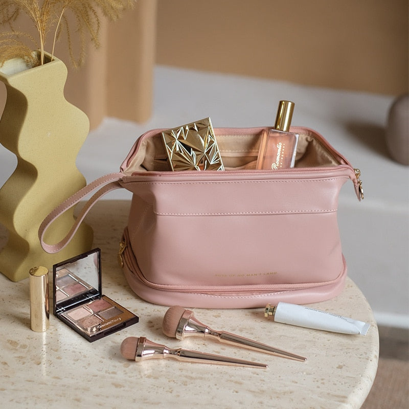 GlamOrganize – Luxury Makeup Organizer Bag | Spacious &amp; Elegant