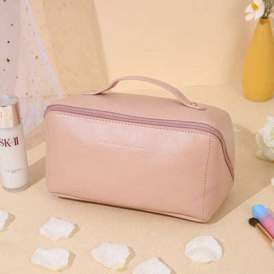 GlamOrganize – Luxury Makeup Organizer Bag | Spacious &amp; Elegant