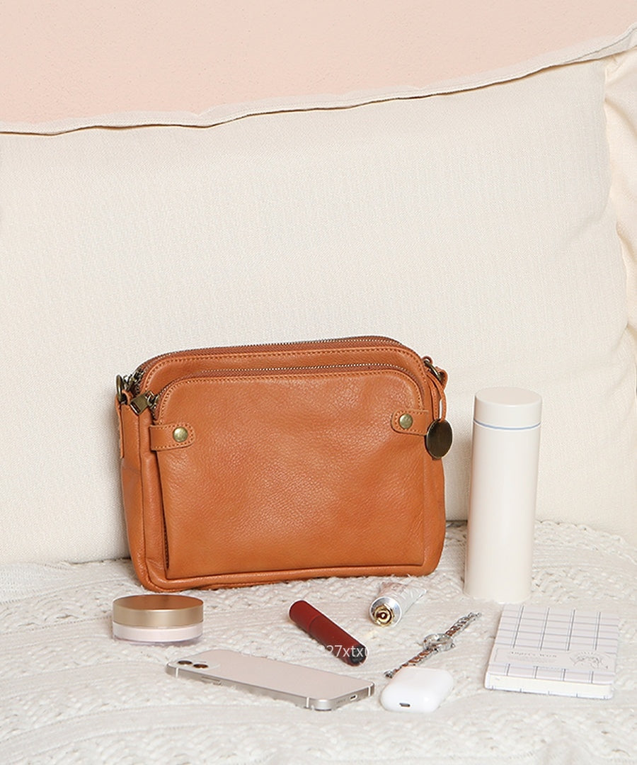 Tily Clutch – Elegant Crossbody Bag for Women | Stylish &amp; Practical Design