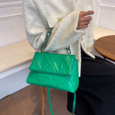 Arya Quilted Crossbody – Trendy quilted shoulder bag with chain