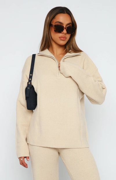 ELISA | Tendance et confortable – Ensemble tricoté luxueux pour femme avec pantalon évasé