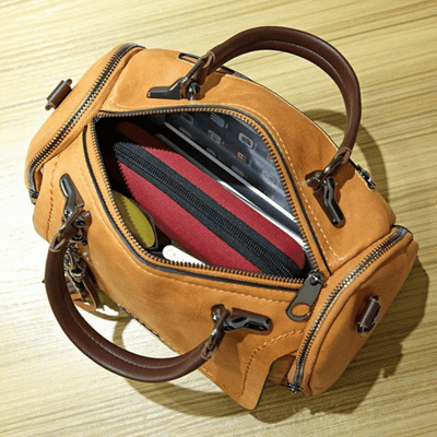 Mia Crossbody Bag – Compact, Charming and Practical