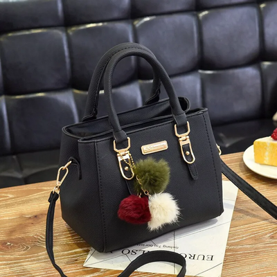 Helen Crossbody Bag | Classic &amp; Stylish