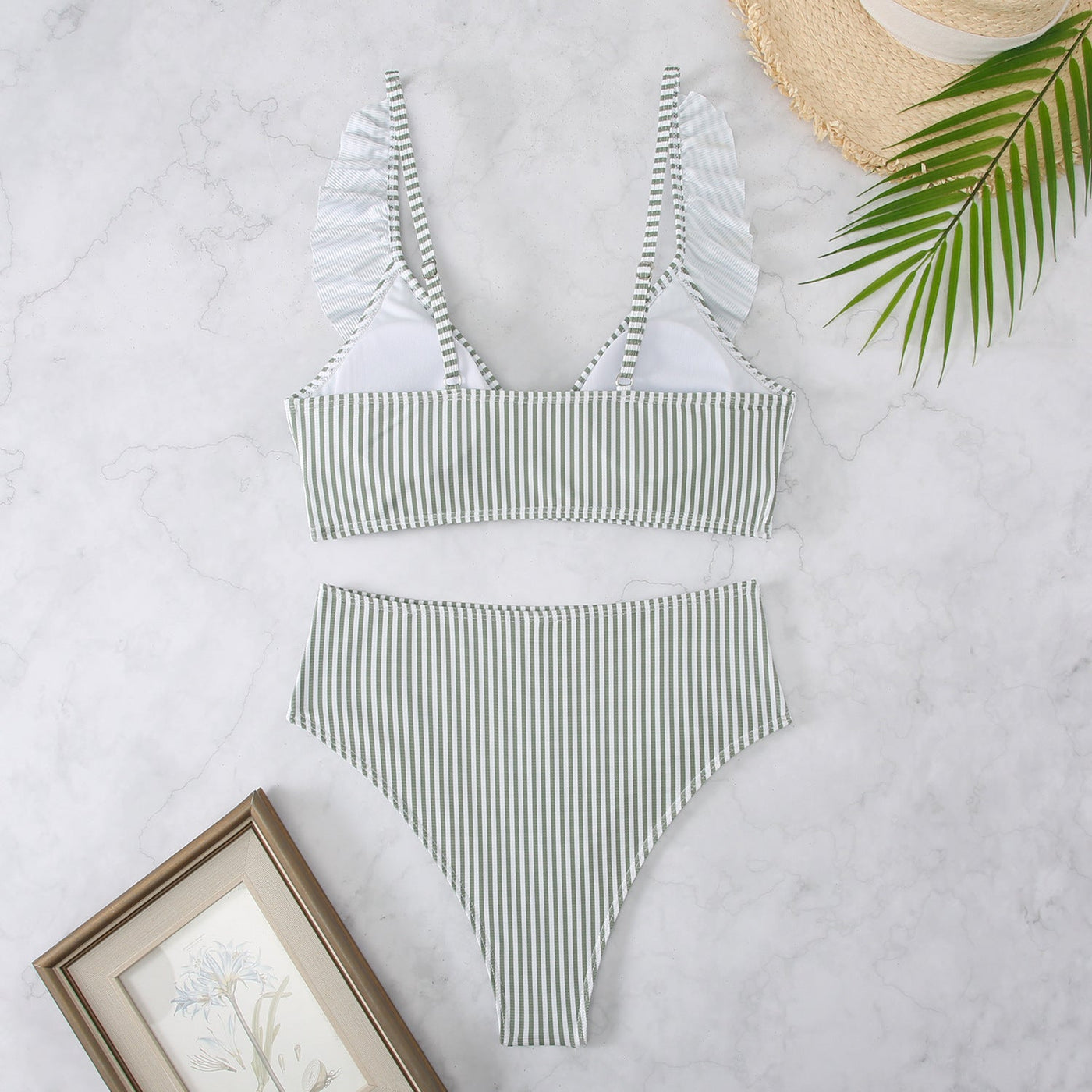 LIORA | Ruffle Bikini – Elegant Ribbed Fabric and High-Cut Design 