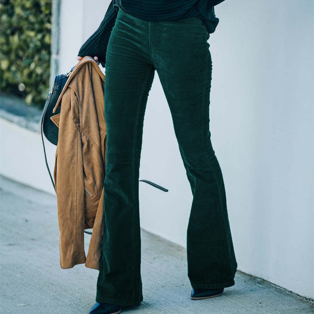 ISLA | Fluwelen Flared Broek – Elegant Comfort in een Tijdloze Pasvorm