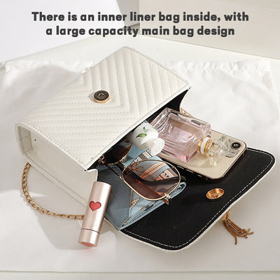 Liora Clutch – Elegant Handbag with Gold Accents