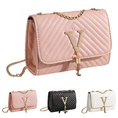 Liora Clutch – Elegant Handbag with Gold Accents